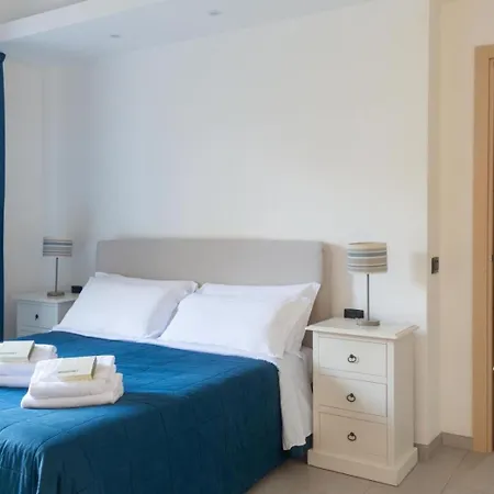 3 Bedrooms With Access To The * Cala Liberotto